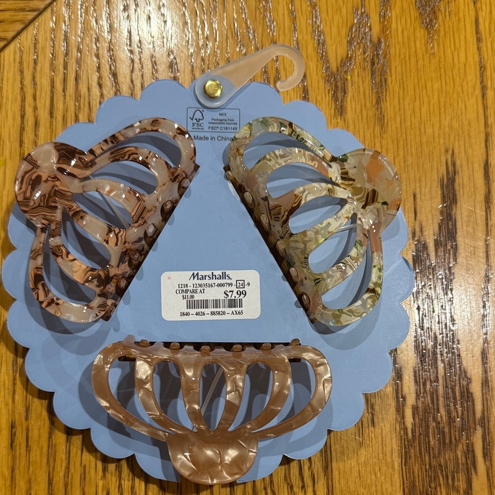 Marshalls Multicolor Hair Claw Clip Trio - Picture 2 of 2